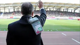 فشار ستاره پرسپولیس به باشگاه برای انتخاب اسکوچیچ از طریق هوادار متمول
