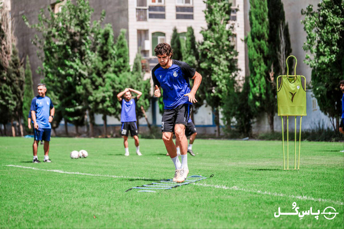 بلانکو همچنان در بن بست؛ استقلال بدون ستاره آرژانتینی به میدان می‌رود