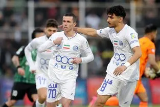 گل اول استقلال به خیبر