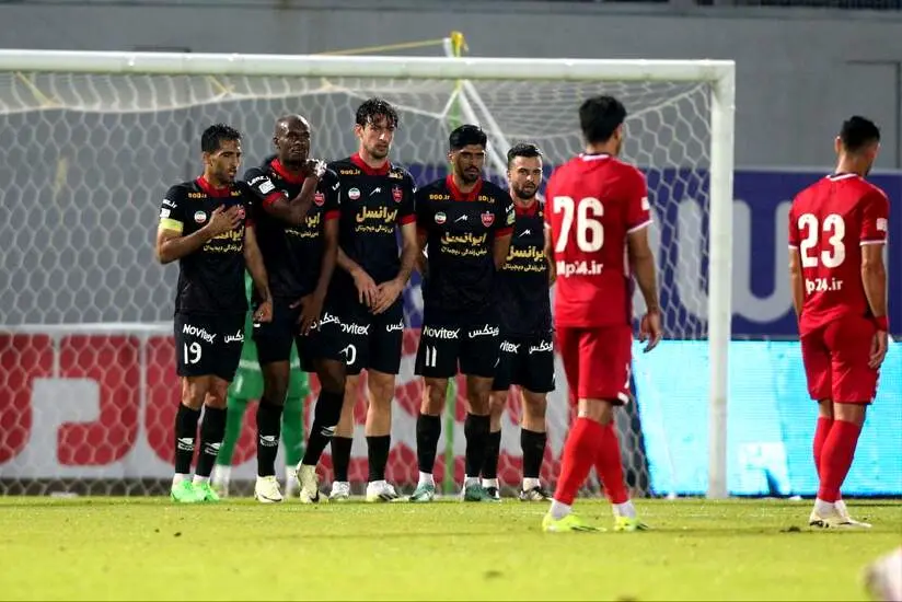 نساجی ۱ - ۲ پرسپولیس
