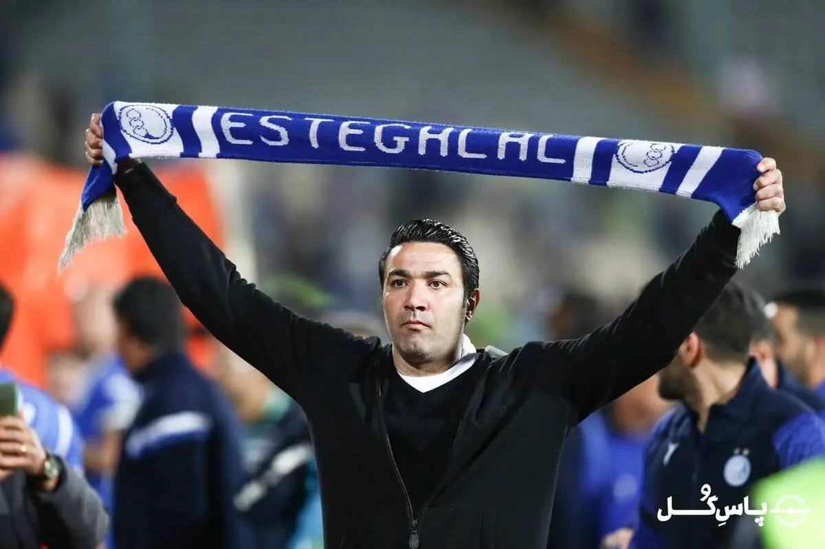 جواد نکونام در استقلال ماند