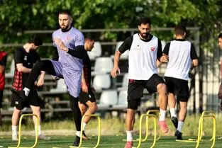 بازگشت پرسپولیسی‌ها به تمرینات؛ عالیشاه، ارونوف و العملود غایب در کار گروهی