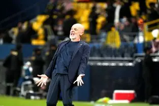 بحران در النصر: آیا پیولی قبل از بازی با استقلال اخراج می‌شود؟ 
