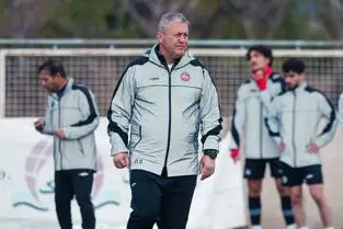 مترجم استقلال، ادعای مدیرعامل پرسپولیس را تکذیب کرد!