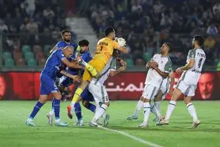 استقلال ۰ - ۳ ذوب آهن