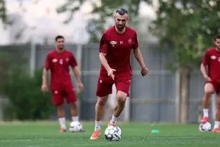 سردار دورسون؛ از پشنهاد تراکتور تا ترک پرسپولیس در پایان فصل