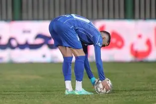 گل اول استقلال به سپاهان توسط یاسر آسانی