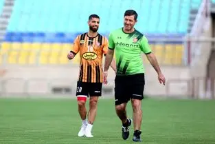 بازگشت کریم باقری به پرسپولیس: امیدوارم با گاریدو نتایج درخشانی رقم بزنیم