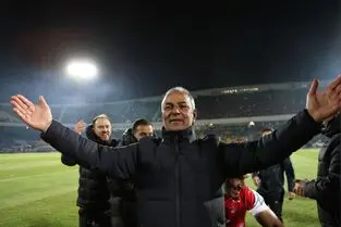 زلزله در پرسپولیس: اسماعیل کارتال رسما جدا شد