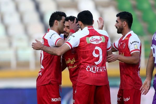 پرسپولیس با شکست هوادار موقتا صدرنشین شد