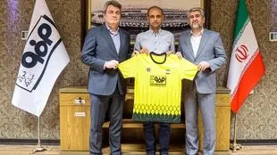بازگشت محرم نویدکیا به نیمکت سپاهان؛ پایان همکاری با کارترون در سکوت خبری