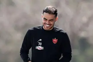  هشدار تند پرسپولیس به ارونوف؛ یا تغییر سبک زندگی یا فسخ قرارداد