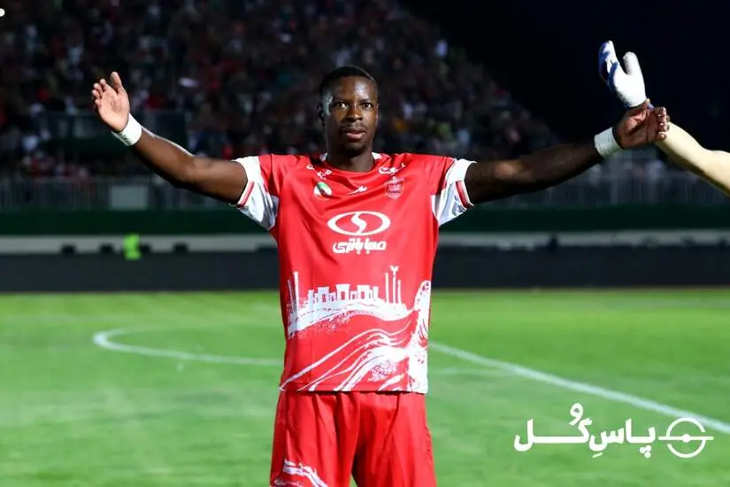 استقلال ۰ - ۱ پرسپولیس