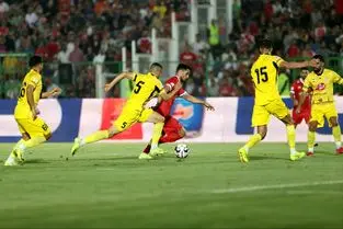 گزارش تصویری: پرسپولیس ۱ - ۱ فجر سپاسی