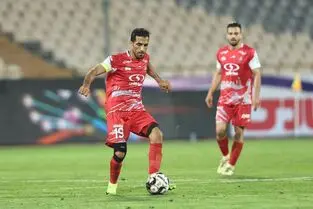 نزدیک شدن وحید امیری به رکورد ۲۵۰ بازی با پیراهن پرسپولیس