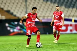 نزدیک شدن وحید امیری به رکورد ۲۵۰ بازی با پیراهن پرسپولیس