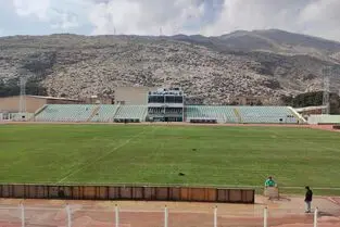 ویدیو: زمین چمن را با هلی‌کوپتر خشک کردند!