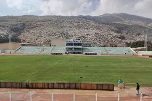 ویدیو: زمین چمن را با هلی‌کوپتر خشک کردند!