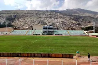 ویدیو: زمین چمن را با هلی‌کوپتر خشک کردند!
