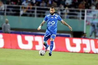 مصاحبه تند روزبه چشمی علیه داوری‌ها و پرسپولیس