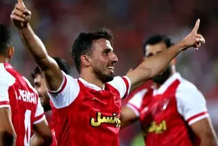 شوک بزرگ به سرخ‌پوشان؛ هافبک پرسپولیس فصل را از دست داد