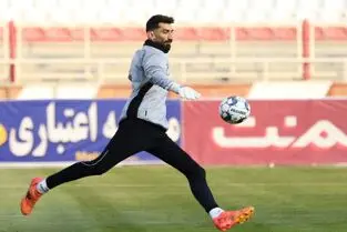 باز هم نقل و انتقالات، باز هم بیرانوند؛ استقلال یا پرسپولیس؟