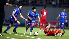 پرسپولیس به دنبال انتقام از استقلال؛ پیشنهاد به مدافع همه کاره آبی‌ها