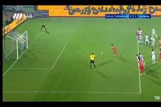 گل اول پرسپولیس به مس رفسنجان توسط علی علیپور