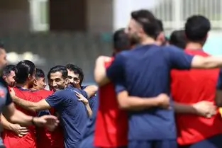 پرسپولیس ده روز دیگر به هلند می‌رود