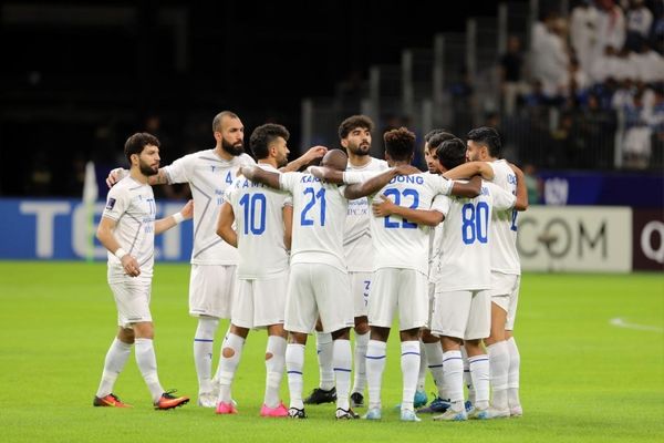 الهلال ۳ - ۰ استقلال