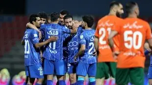 خلاصه بازی: مس رفسنجان ۰ - ۱ استقلال