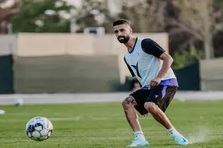 مدافع محبوب نکونام به نساجی پیوست