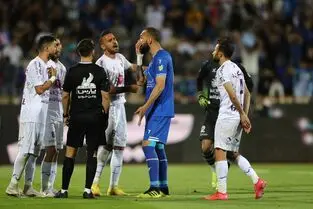 هیچ‌کس آخرین پیروزی استقلال را به یاد ندارد؛ استقلال گل می‌زد، VAR رد می‌کرد!