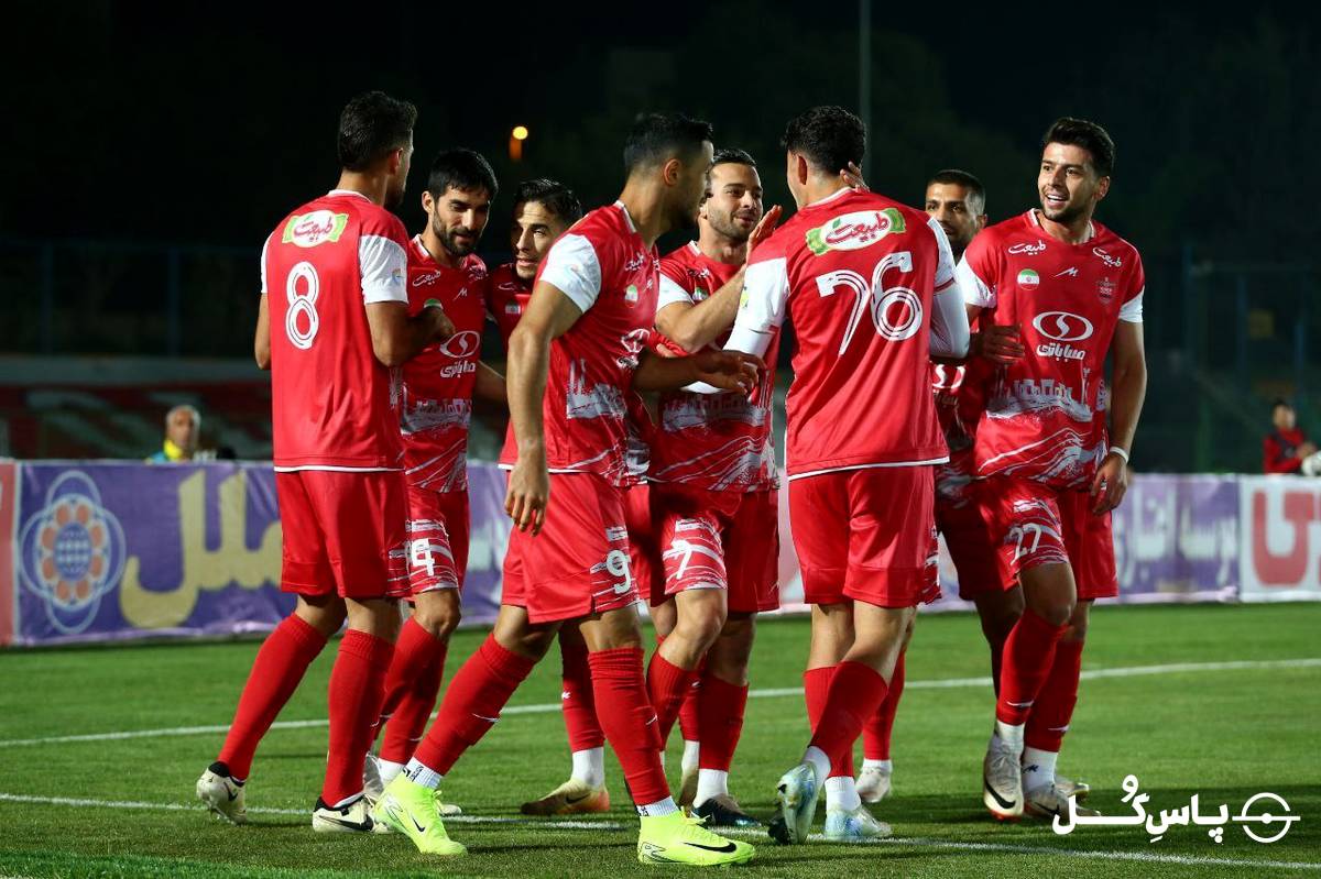 پرسپولیس با شکست شمس آذر به صدر رسید