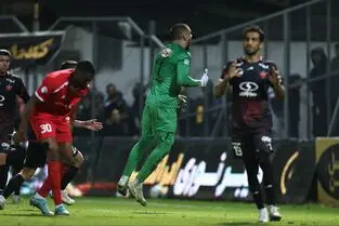 مورد عجیب پرسپولیس: تیر دروازه، مانع بزرگ در مقابل پنالتی‌ها