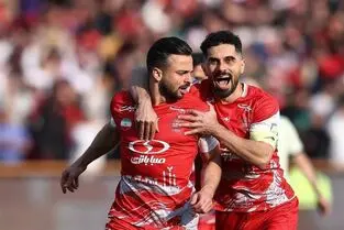 گل دوم پرسپولیس به تراکتور توسط گئورگی گولسیانی