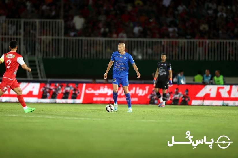 استقلال ۰ - ۱ پرسپولیس