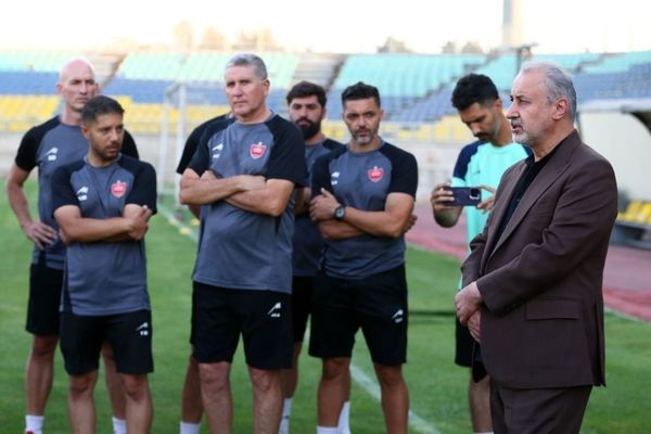 رضا درویش تا 1405 پرسپولیسی ماند!