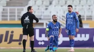 خلاصه بازی: پیکان ۱ - ۰ استقلال