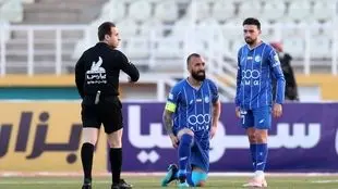 خلاصه بازی: پیکان ۱ - ۰ استقلال