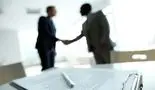شایعات عجیب در آستانه نقل و انتقالات فوتبال ایران؛ مربی خارجی تیم بزرگ درصد می‌خواهد!