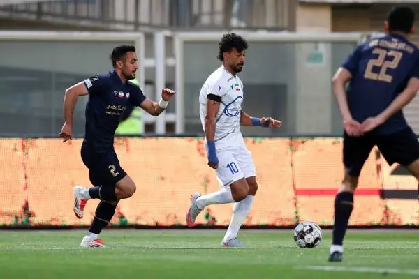 گل اول استقلال به گل گهر توسط رامین رضاییان
