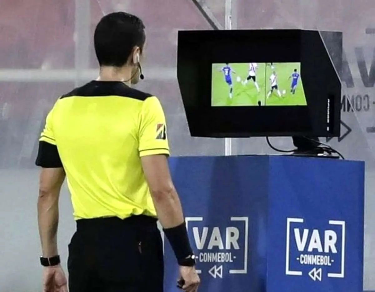 VAR به تبریز می‌آید؛ تقابل پرسپولیس و تراکتور زیر ذره‌بین تکنولوژی