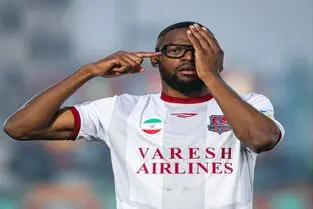 شکست تلخ پرسپولیس مقابل نساجی؛ اولین برد فصل برای ببرهای خسته در تهران