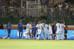 بیانیه عجیب و شدیداللحن ملوان علیه فدراسیون فوتبال؛ انزلی‌چی‌ها سه بازیکن استقلال را اخراج کردند!
