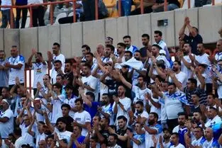 فوت یک هوادار در فولادشهر/ فدراسیون بیانیه داد (تصویر)