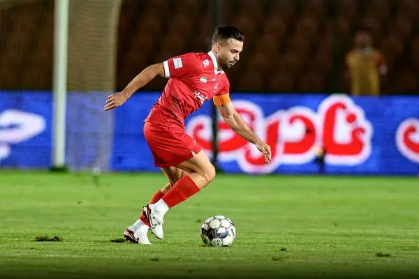 گل اول پرسپولیس به استقلال خوزستان