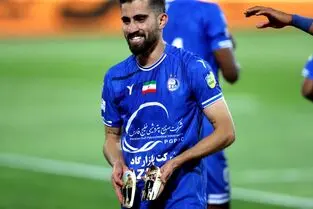 گل اول استقلال به صنعت نفت