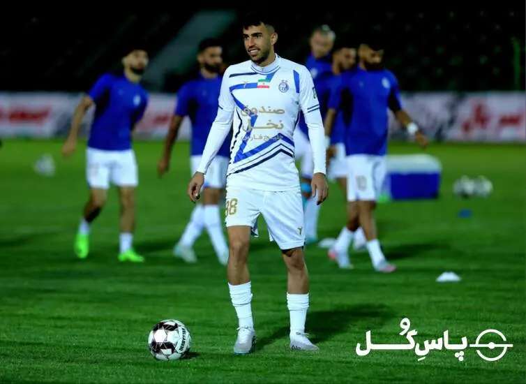 استقلال ۱ - ۰ هوادار
