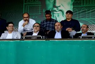 تصمیمات احمد شهریاری ۴۰ میلیارد به استقلال ضرر زد؛ رئیس هیات مدیره حاضر به پرداخت این مبلغ هست؟